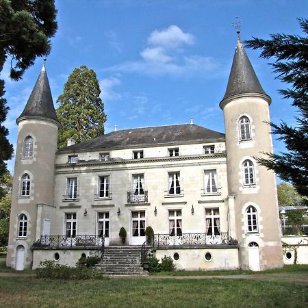 Bed and Breakfast Chateau Les Vallees Tournon-Saint-Pierre Екстер'єр фото